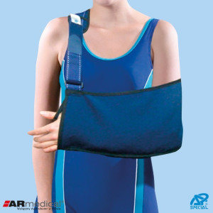 Temblak DELUXE z miękkim naramiennikiem SP-2198 firmy ARMEDICAL - S