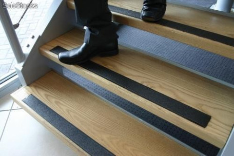 Taśma ochronna na schody - antypoślizgowa 9m - Galeria zdjęcie 2