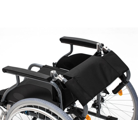 Bardzo lekki wózek inwalidzki ERGONOMIC - 13 kg ! - NFZ - Czerwony 43 cm Koła pompowane - Galeria zdjęcie 5