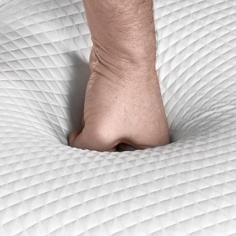 Medyczna poduszka ortopedyczna do spania na plecach z pamięcią kształtu CERVICAL MED PILLOW PO100AM marki ActionMED - zdjęcie 2