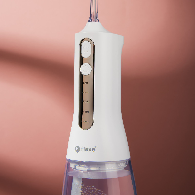 Bezprzewodowy irygator do zębów z funkcją sterylizacji UV Haxe Magno HX715 - zdjęcie 4